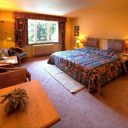 Pannenhuis 3* بروج